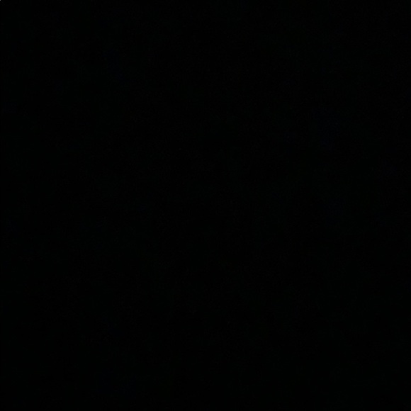 Meet your Posher, Andrea - Picture 1 of 1